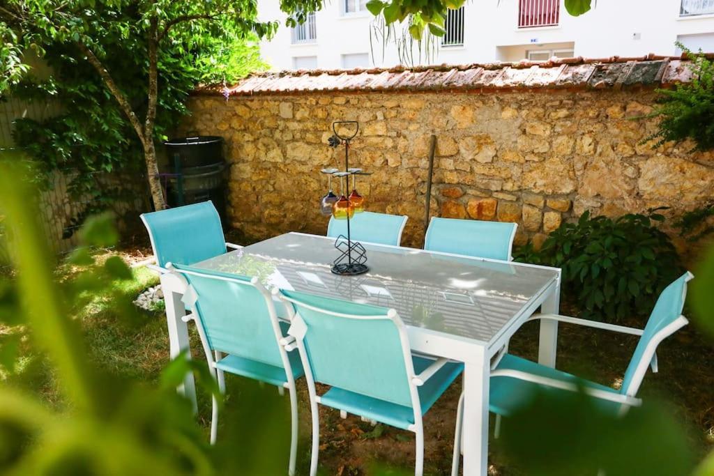 F3 80 M2 Longere Plain Pied Au Centre Auxonne. Villa Exterior photo